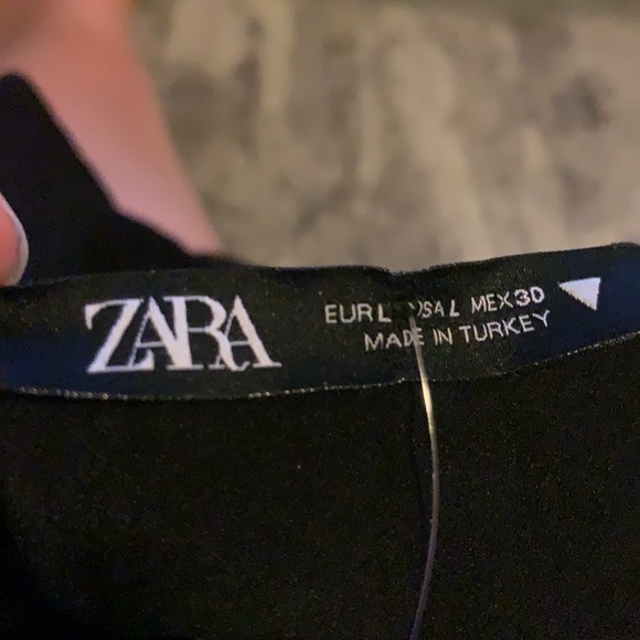 NWT ZARA black satin spaghetti strap top large - Picture 5 of 5